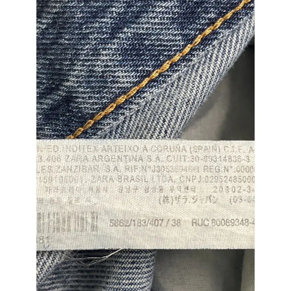Zara Girlfriend fit high rise straight leg Rigid Button fly Blue Jeans, size 4,